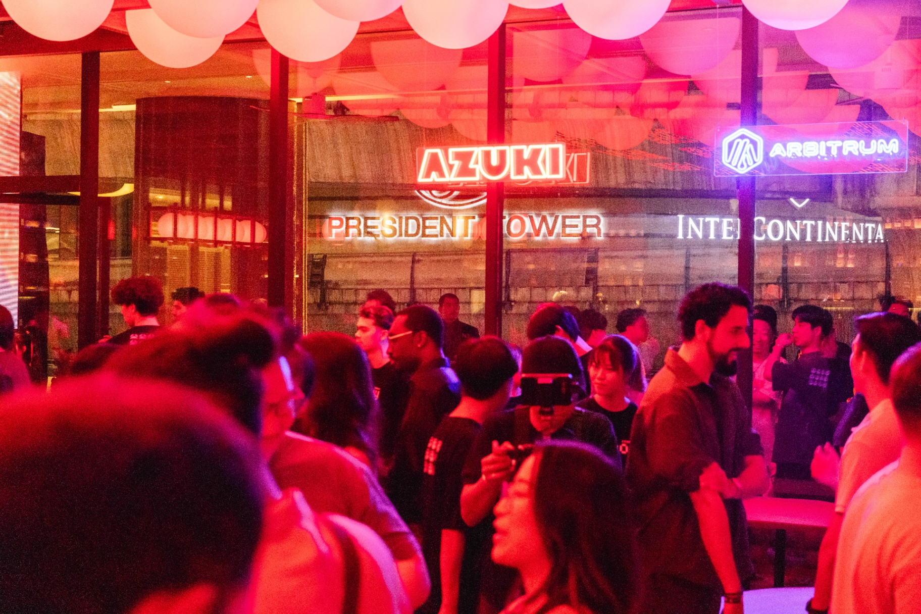 AZUKI x Arbitrum · President Tower